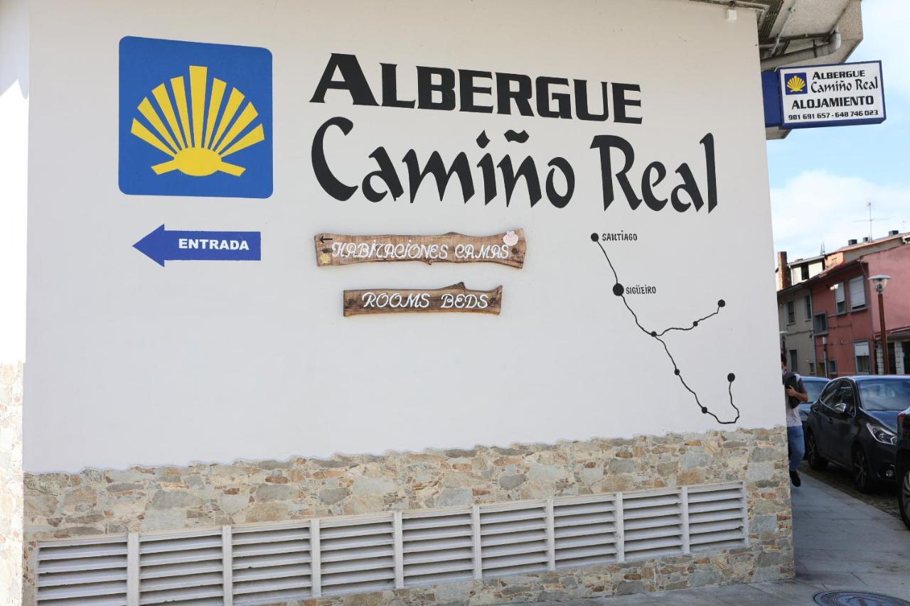 Albergue Camino Real Sigueiro Eksteriør billede